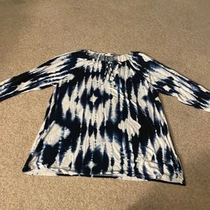 LuLaRoe Large 3/4 sleeve tie and tie-dye top